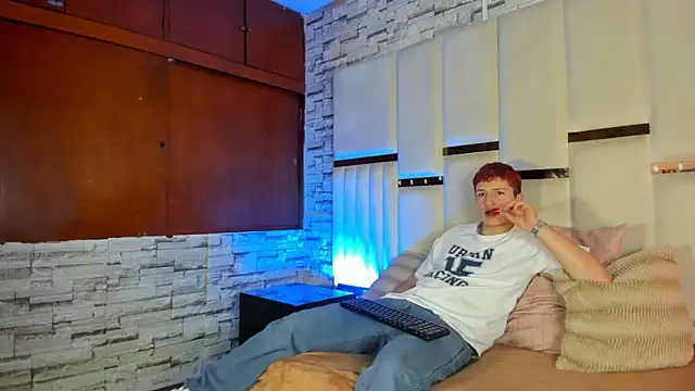 ANLLELOAndANGELA online show from March 15, 2026, 4:02 pm