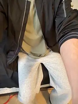 gymratforyouu online show from February 3, 2026, 9:42 pm