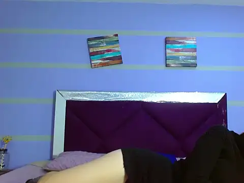 Emily Swiftt online show from November 11, 2025, 11:38 pm