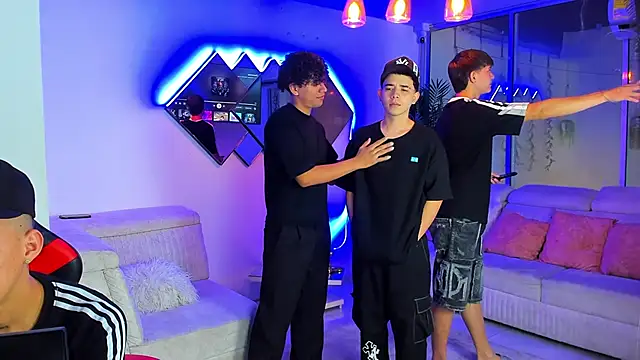 Houseofwarrios online show from March 13, 2026, 5:25 am