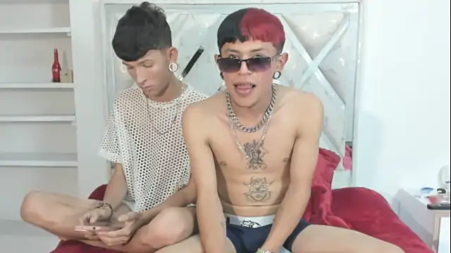 DemianSalvatore online show from October 14, 2025, 12:00 am