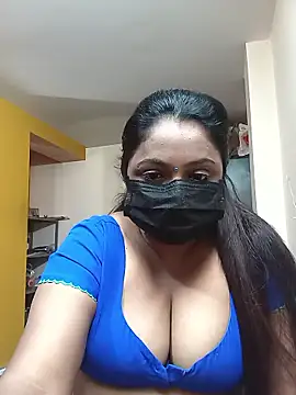 Snapshot of queendivya chatting on February 13, 2026, 4:41 am queendivya online show from February 13, 2026, 4:41 am