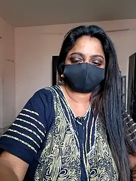 Snapshot of queendivya chatting on June 24, 2026, 1:48 am queendivya online show from June 24, 2026, 1:48 am