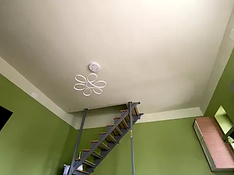 Snapshot of milky_mommy_getsfucked chatting on November 17, 2025, 10:21 am milky mommy getsfucked online show from November 17, 2025, 10:21 am