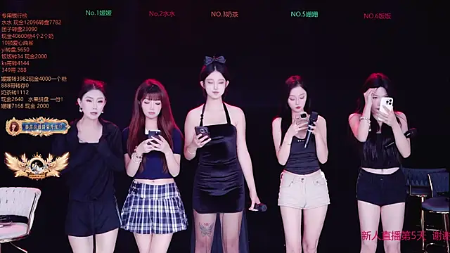 AAA-Stunner online show from October 5, 2025, 4:44 am