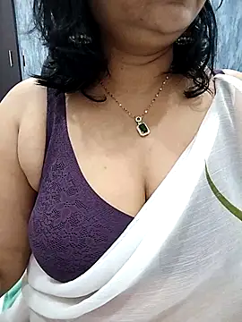 divya-jannu online show from October 22, 2025, 6:07 pm