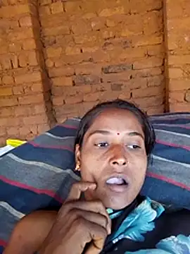 Hot reshmaji online show from December 2, 2025, 6:52 am