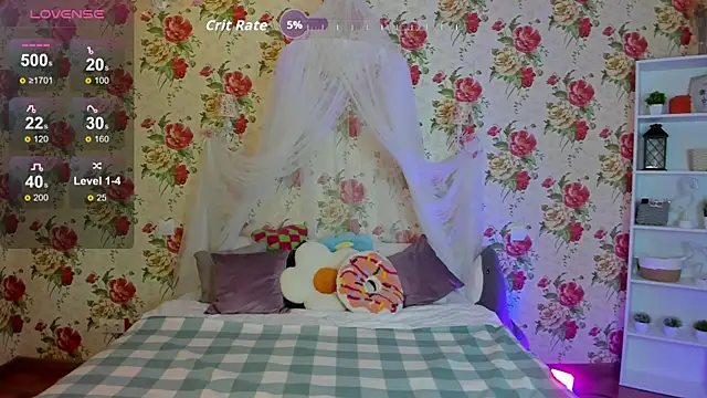 Snapshot of RoseThomas_ chatting on October 10, 2025, 5:39 am RoseThomas  online show from October 10, 2025, 5:39 am