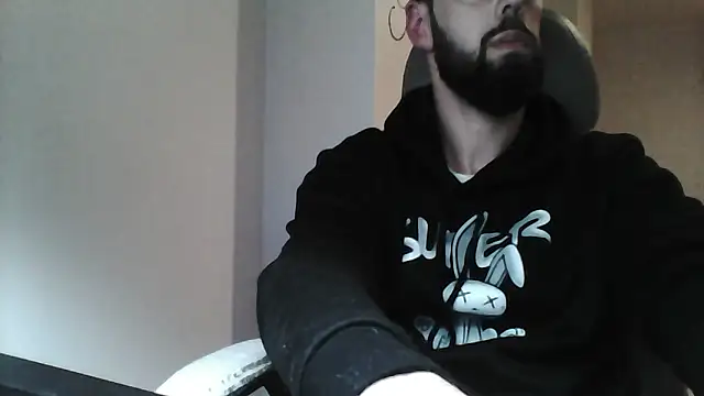 Snapshot of yourfantasy777 chatting on February 3, 2026, 6:13 pm yourfantasy777 online show from February 3, 2026, 6:13 pm