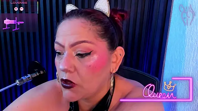 Snapshot of Aliyahsstone chatting on February 5, 2026, 12:32 pm Aliyahsstone online show from February 5, 2026, 12:32 pm