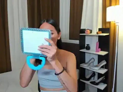 Sedictive Samantha online show from November 18, 2025, 10:36 pm