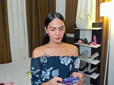 Sedictive Samantha online show from November 19, 2025, 4:51 pm