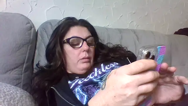 Snapshot of Rileyxxx69 chatting on January 18, 2026, 6:44 pm Rileyxxx69 online show from January 18, 2026, 6:44 pm