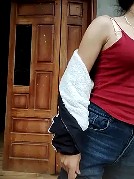 Snapshot of phuongxinhxan chatting on March 27, 2026, 12:27 am phuongxinhxan online show from March 27, 2026, 12:27 am