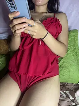 Snapshot of phuongxinhxan chatting on March 31, 2026, 10:10 pm phuongxinhxan online show from March 31, 2026, 10:10 pm