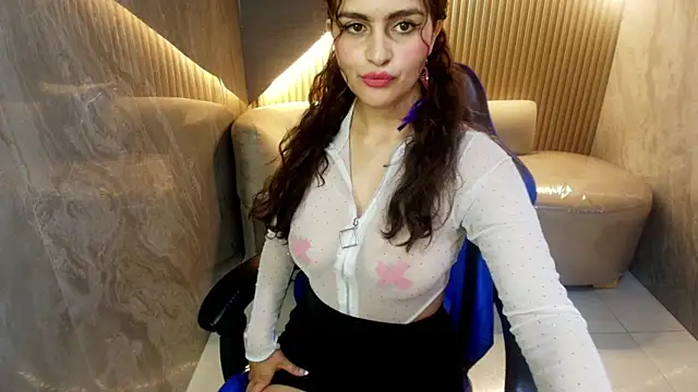 dany r  online show from September 23, 2025, 1:03 pm