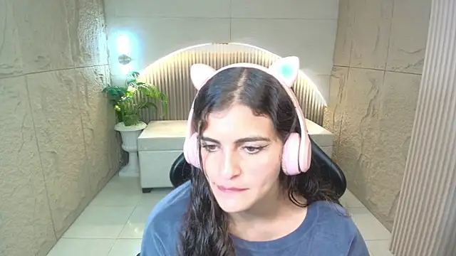 dany r  online show from March 10, 2026, 12:54 pm