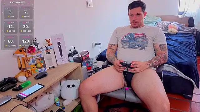 ryden 01 online show from November 4, 2025, 4:17 pm