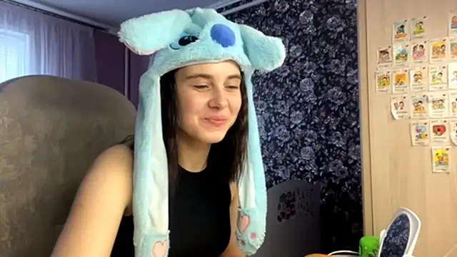 MollyPartey online show from October 8, 2025, 10:24 am