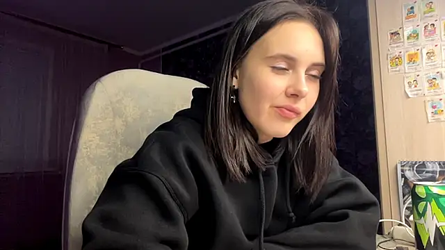 Snapshot of MollyPartey chatting on October 11, 2025, 10:52 pm MollyPartey online show from October 11, 2025, 10:52 pm