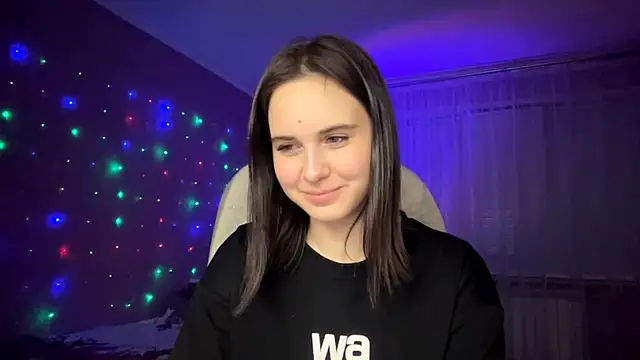 Snapshot of MollyPartey chatting on October 13, 2025, 10:10 pm MollyPartey online show from October 13, 2025, 10:10 pm