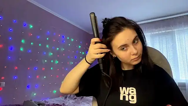 MollyPartey online show from October 14, 2025, 10:16 am