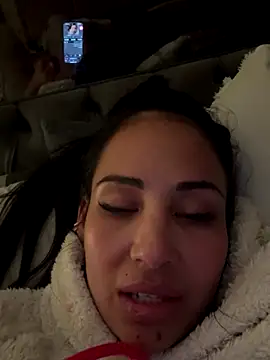 Snapshot of Stella_dauergeil chatting on October 2, 2025, 6:15 pm Stella dauergeil online show from October 2, 2025, 6:15 pm