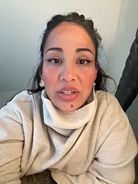 Snapshot of Stella_dauergeil chatting on October 25, 2025, 12:56 pm Stella dauergeil online show from October 25, 2025, 12:56 pm