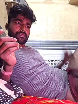 kkshan0923 online show from January 11, 2026, 4:34 pm