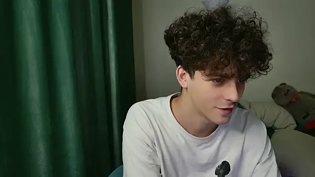 Snapshot of dreamgonetan chatting on September 23, 2025, 1:19 am dreamgonetan online show from September 23, 2025, 1:19 am