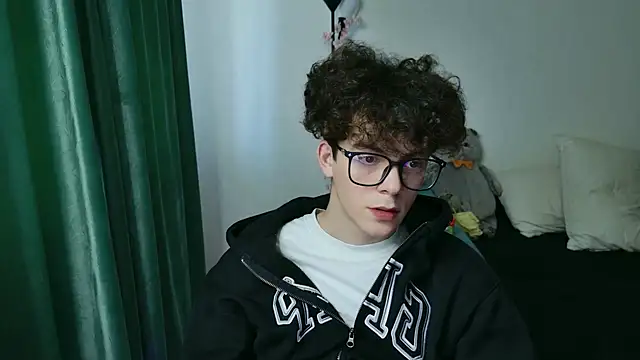 Snapshot of dreamgonetan chatting on September 27, 2025, 8:08 am dreamgonetan online show from September 27, 2025, 8:08 am