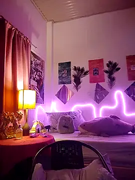 Snapshot of foxylena_latinalicious69 chatting on September 21, 2025, 1:46 pm foxylena latinalicious69 online show from September 21, 2025, 1:46 pm