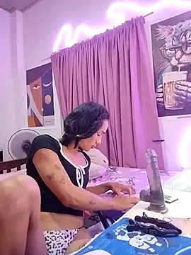 Snapshot of foxylena_latinalicious69 chatting on November 12, 2025, 4:29 pm foxylena latinalicious69 online show from November 12, 2025, 4:29 pm