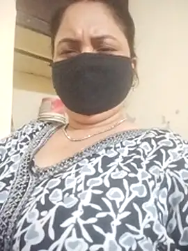 Sonali-6969 online show from April 26, 2026, 10:57 am