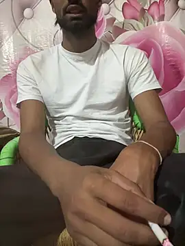 lustyrai online show from April 14, 2026, 5:24 am