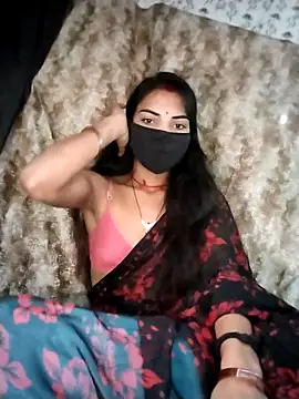 Snapshot of PRACHI-743 chatting on November 4, 2025, 1:27 am PRACHI-743 online show from November 4, 2025, 1:27 am