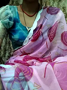 Snapshot of PRACHI-743 chatting on November 11, 2025, 1:16 am PRACHI-743 online show from November 11, 2025, 1:16 am