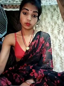 Snapshot of PRACHI-743 chatting on December 4, 2025, 1:59 am PRACHI-743 online show from December 4, 2025, 1:59 am