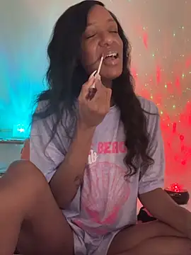 LoveDreaux online show from December 18, 2025, 1:55 am