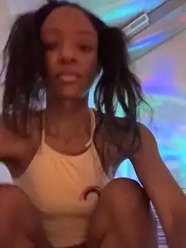 LoveDreaux online show from February 11, 2026, 1:43 am