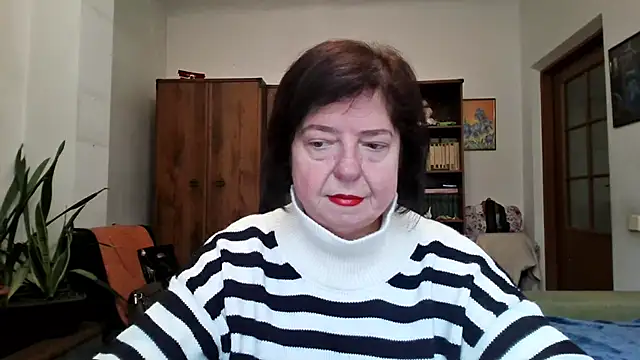 Violet Pulse online show from February 5, 2026, 12:21 pm