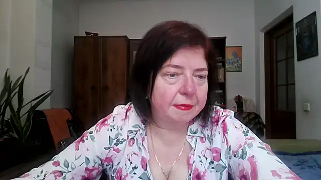 Violet Pulse online show from April 1, 2026, 1:01 pm