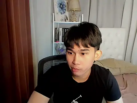 jayxxxlovescock online show from February 24, 2026, 4:38 pm