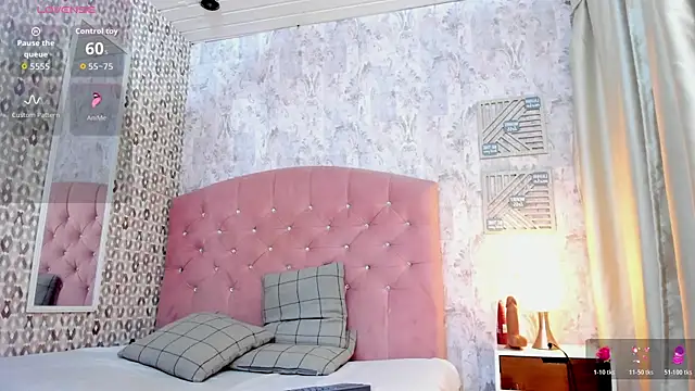 liam twiink online show from November 11, 2025, 7:47 pm