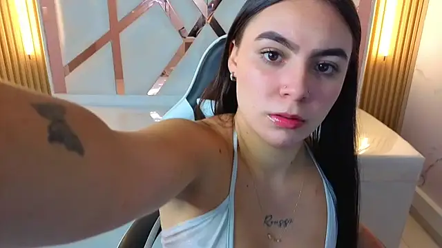 scarlett smith tp online show from September 29, 2025, 12:43 pm