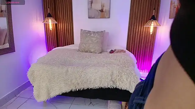 EvaGoddess  online show from April 13, 2026, 4:45 pm