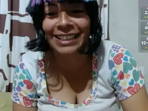 Acelinrose online show from May 16, 2026, 1:13 am