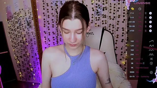 LinaBlossom  online show from February 27, 2026, 8:25 am