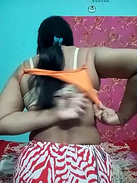 Snapshot of Mithu_7 chatting on October 6, 2025, 4:15 pm Mithu 7 online show from October 6, 2025, 4:15 pm