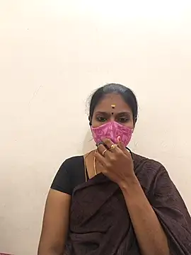 Tamil Yalini12 online show from October 14, 2025, 6:42 pm